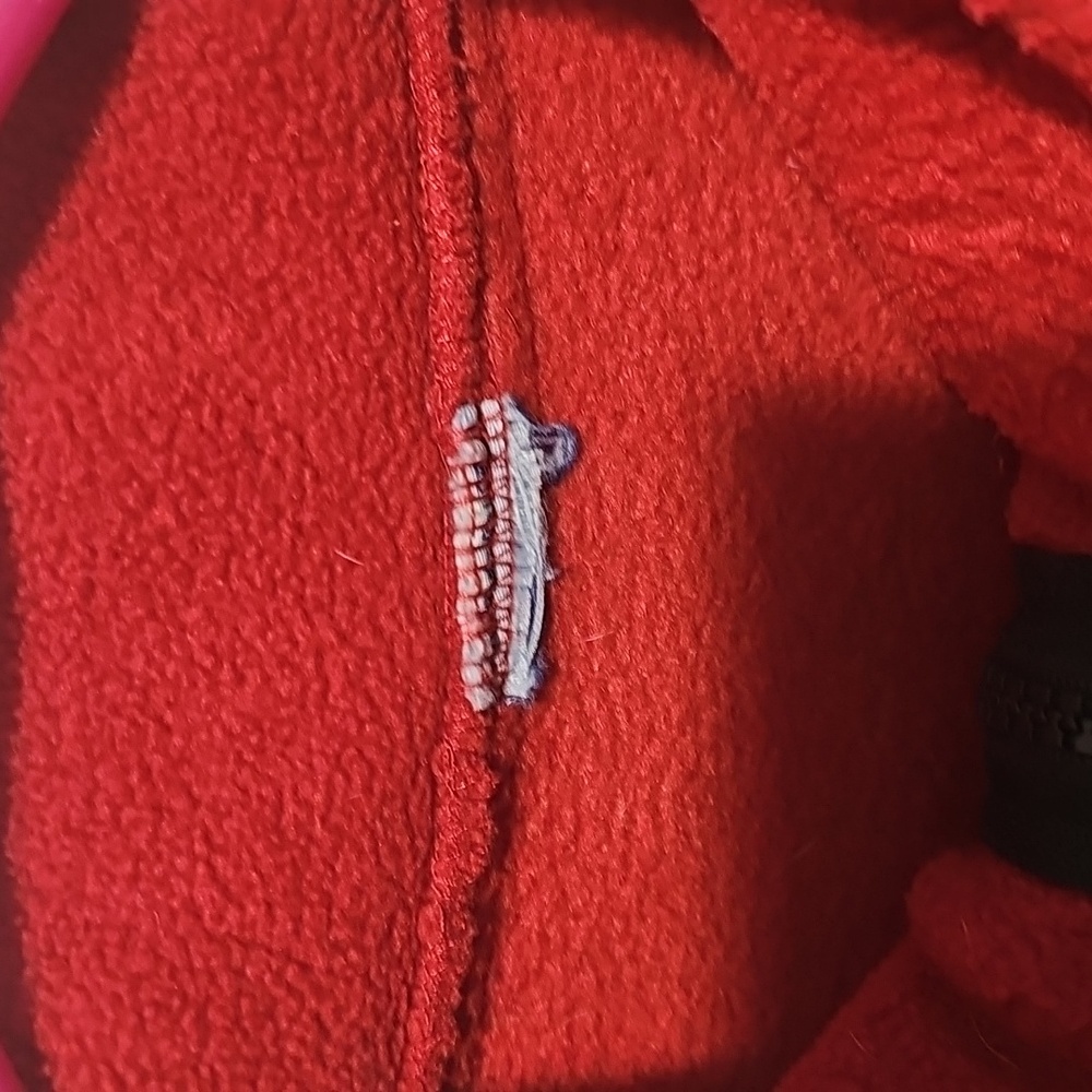 MEDIUM RED OLD NAVY VEST - Picture 4 of 6